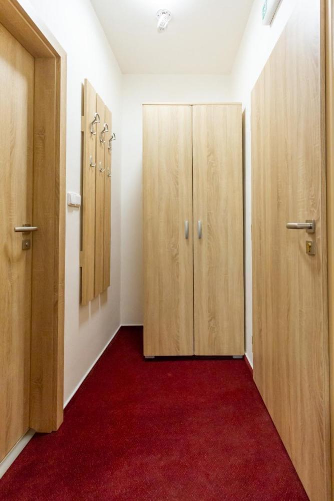 Hotel Ungar Свитави Экстерьер фото