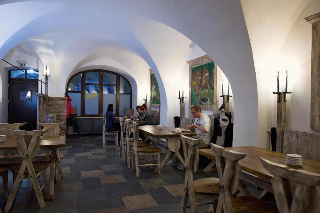 Hotel Ungar Свитави Экстерьер фото